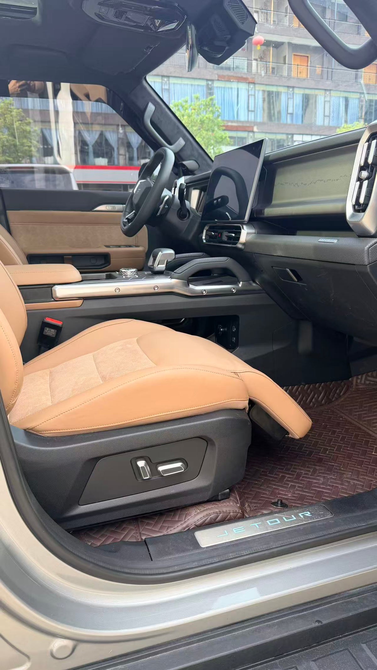 Jetour T2