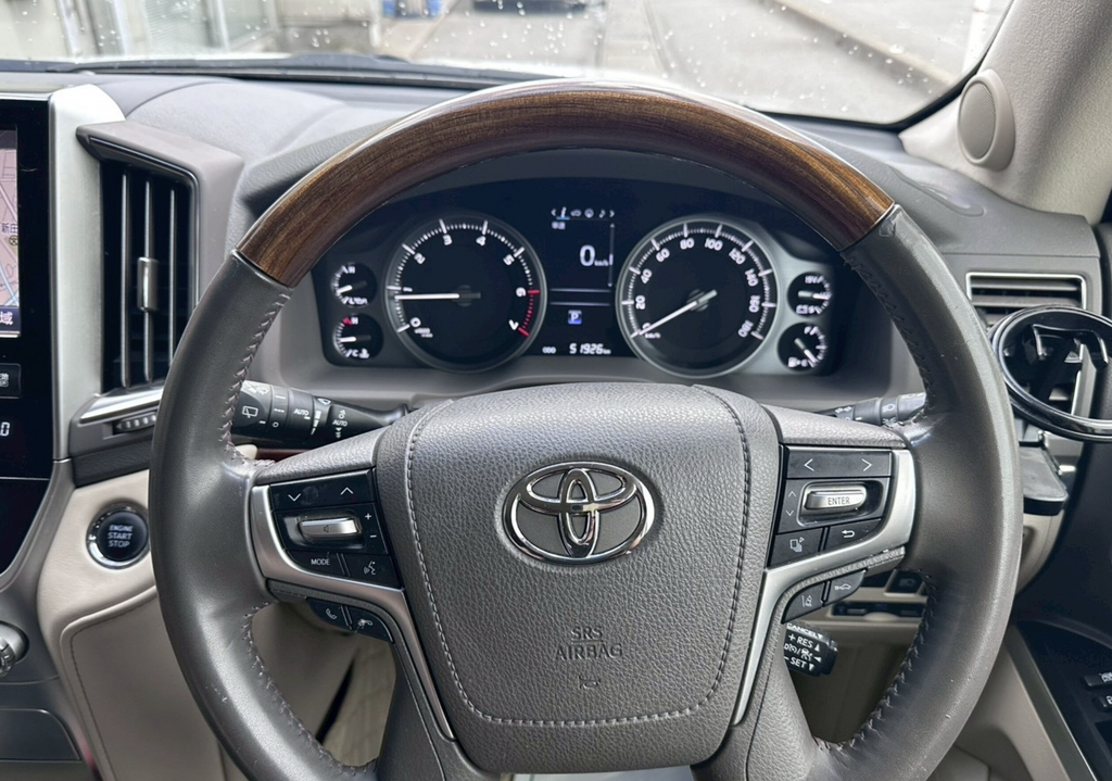 Toyota Land Cruiser Right-Hand Drive Japan Export