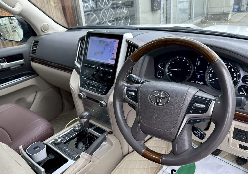 Toyota Land Cruiser Right-Hand Drive Japan Export
