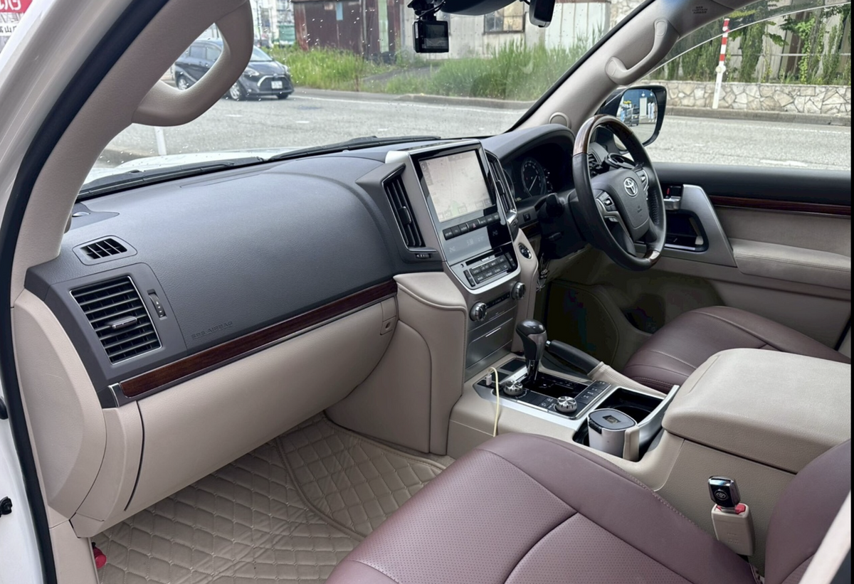 Toyota Land Cruiser Right-Hand Drive Japan Export